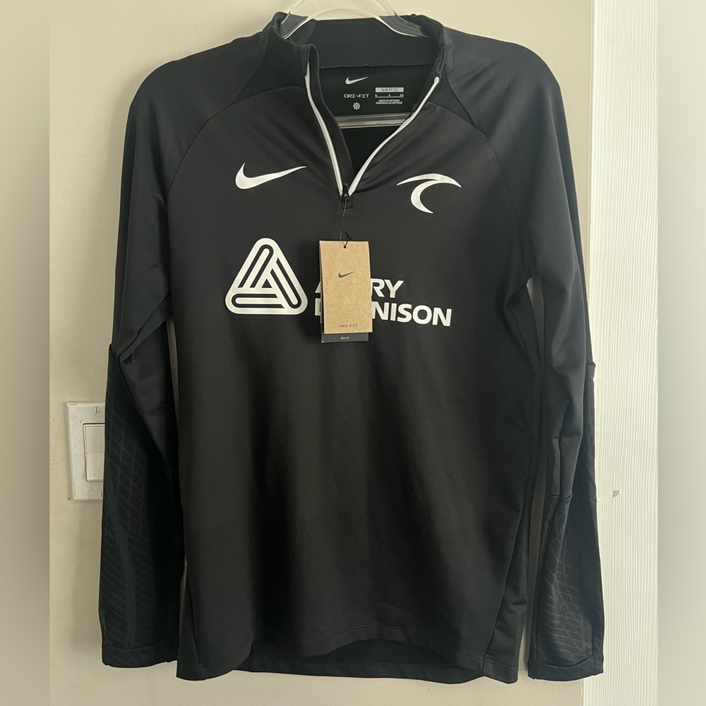 Nike Black Graphic Long Sleeve Shirt